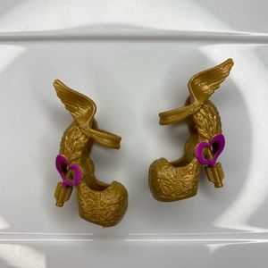 Ever After High - C.A. Cupid - First Chapter - Gold and Pink Heel Shoes Only